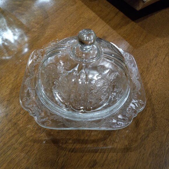 Vintage Federal Glass Indiana Glass Madrid Clear Domed Covered Butter Dish - Picture 4 of 13